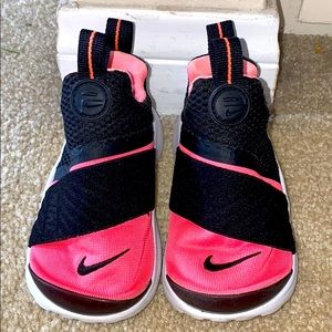 Toddler Nike Presto slip ons